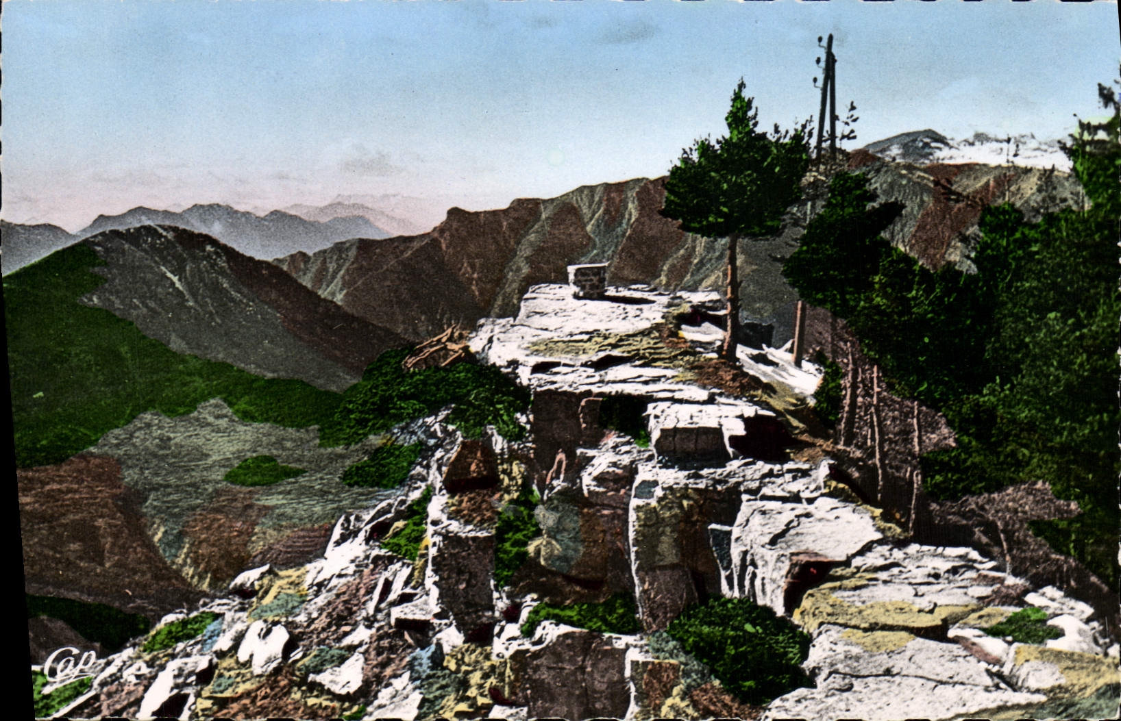 VINTAGE POSTCARD Peira Undermined the table of orientation and the alpine range