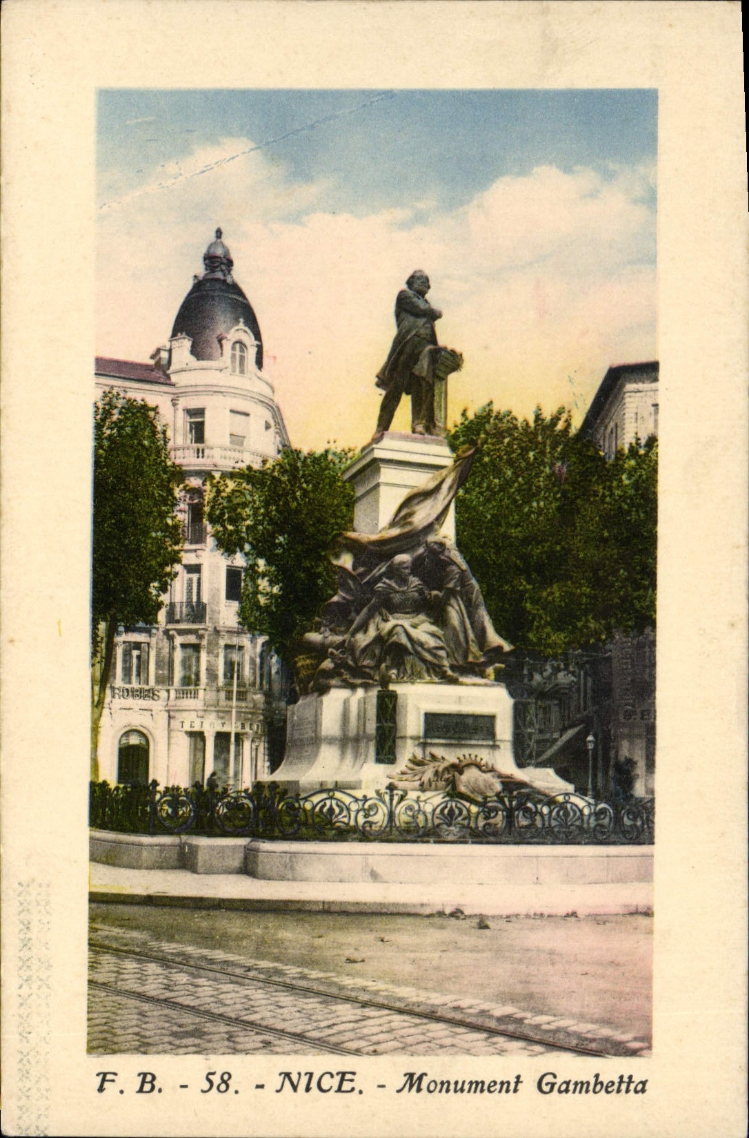 CPA Nice Monmument Gambetta