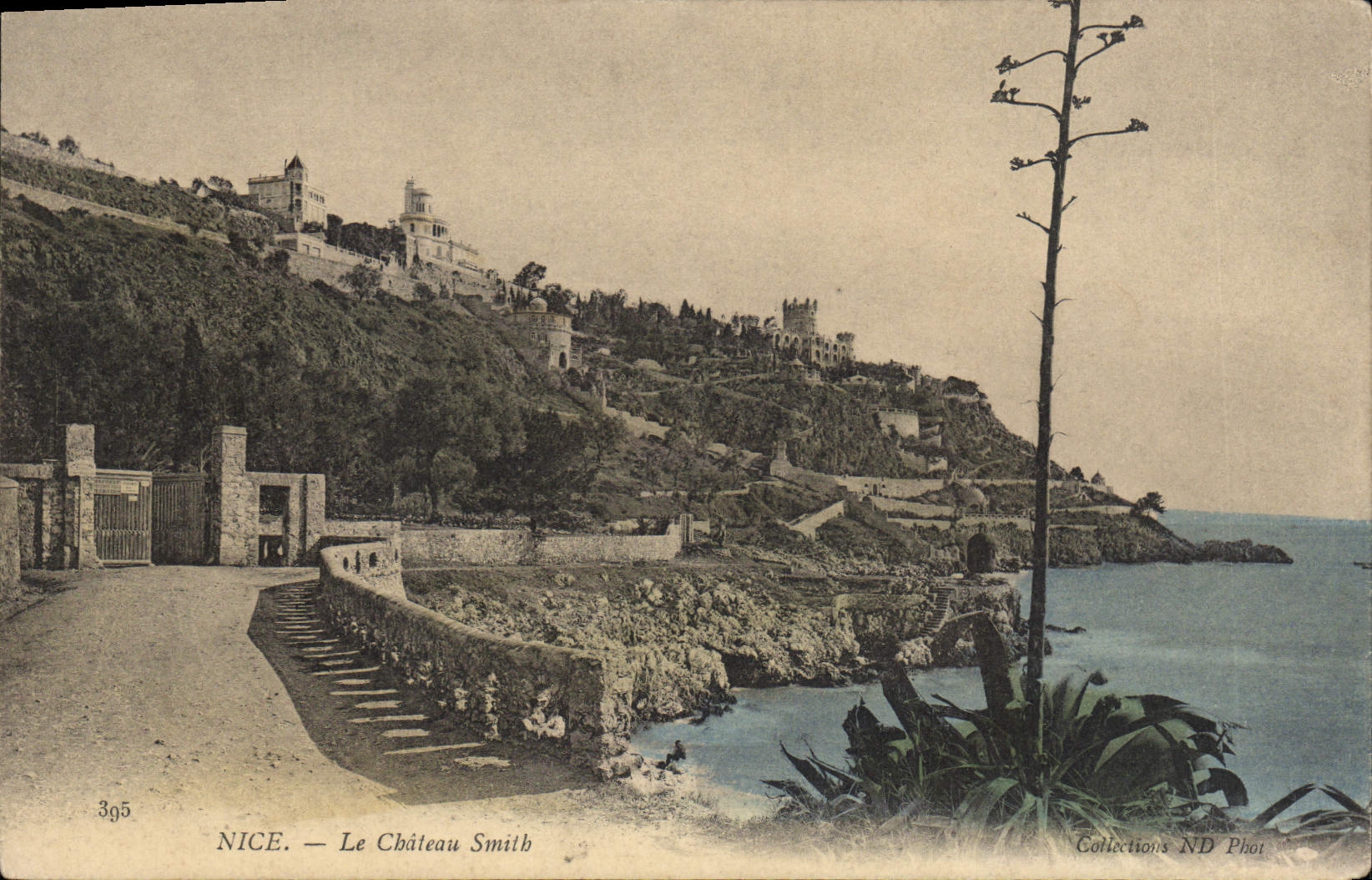 POSTAL de la VENDIMIA Niza el castillo de Smith