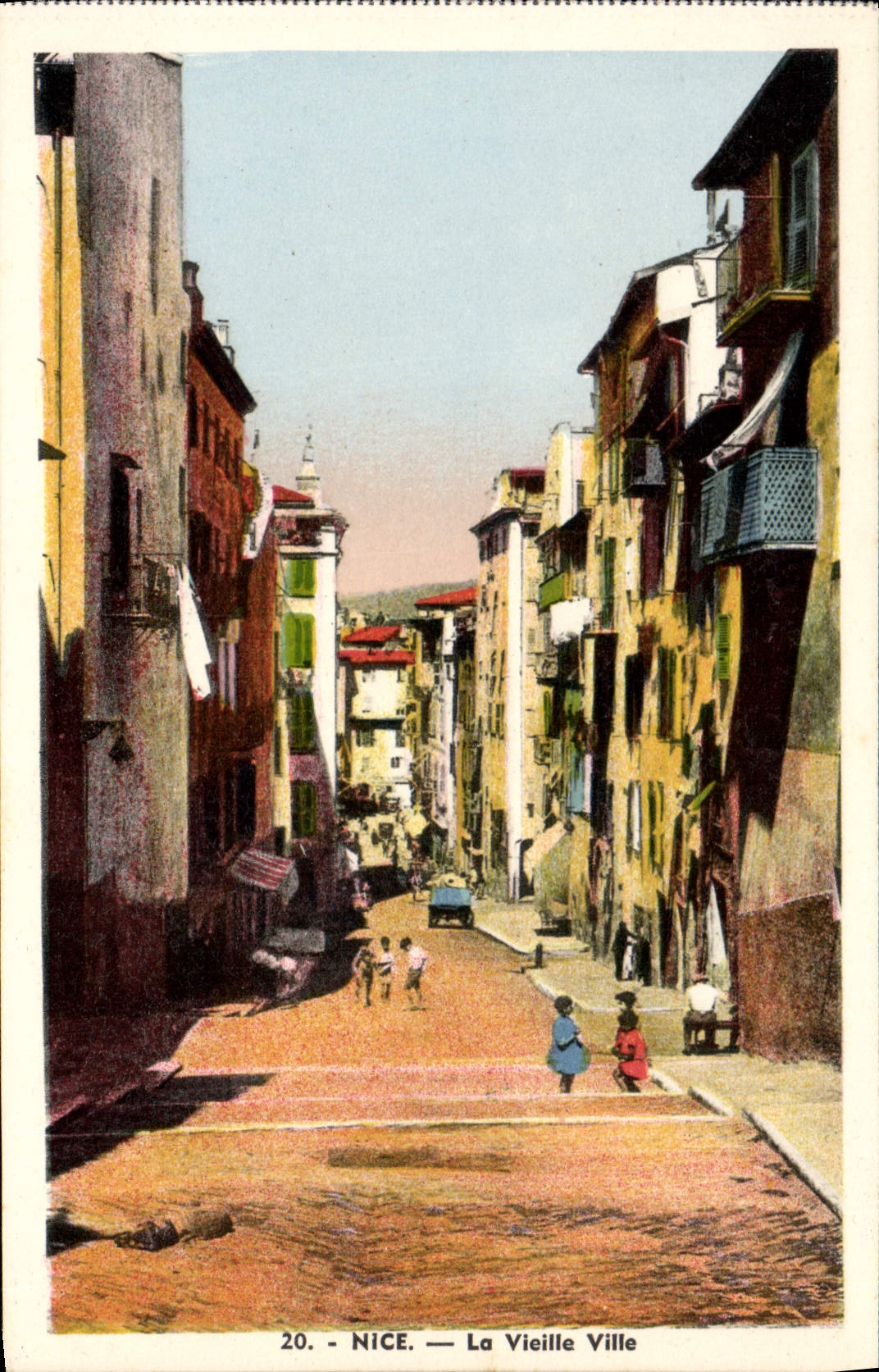 VINTAGE POSTCARD Nice the Old city