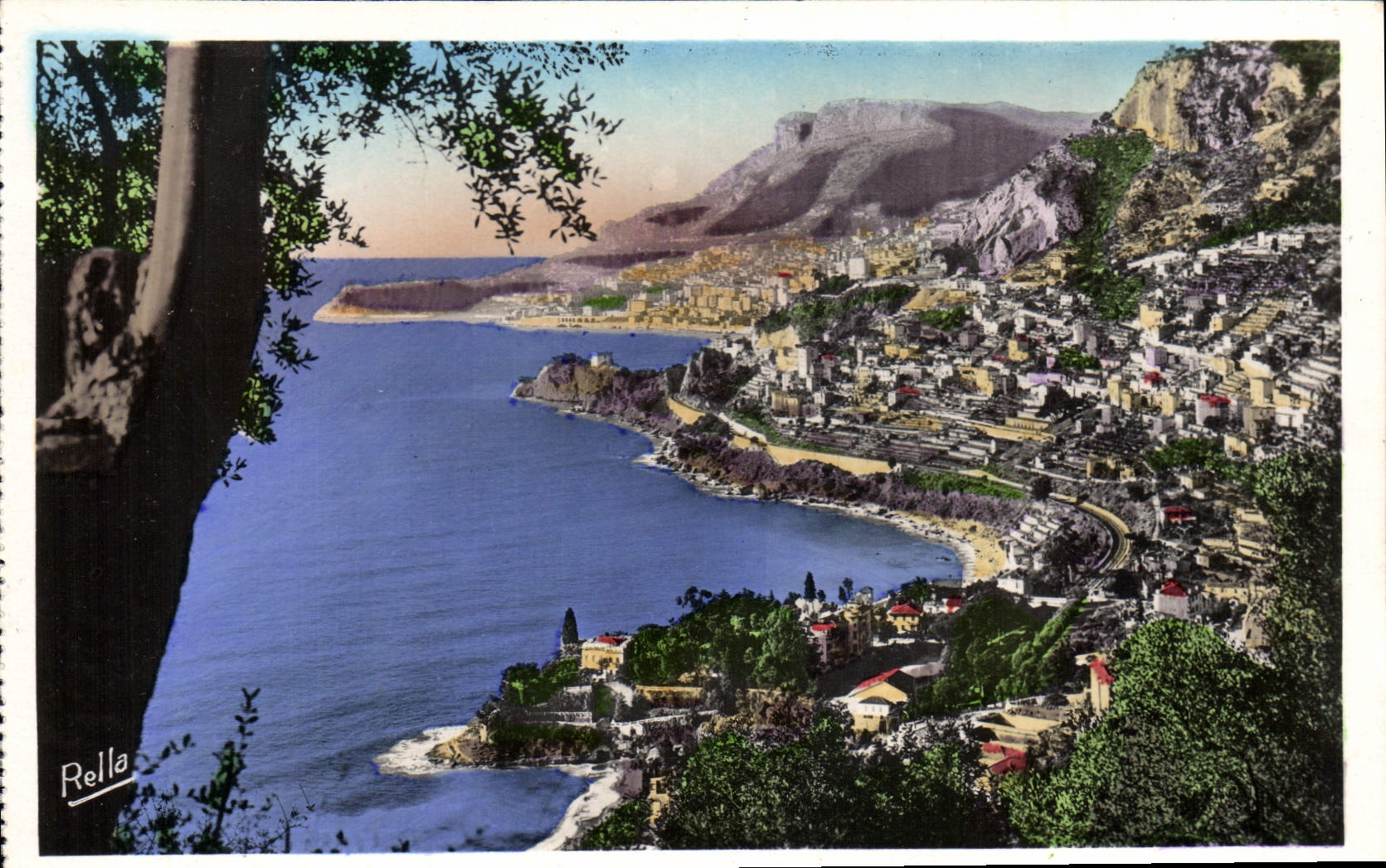 CPA La principaute de Monaco vue de Roqeubrune Cap Martin