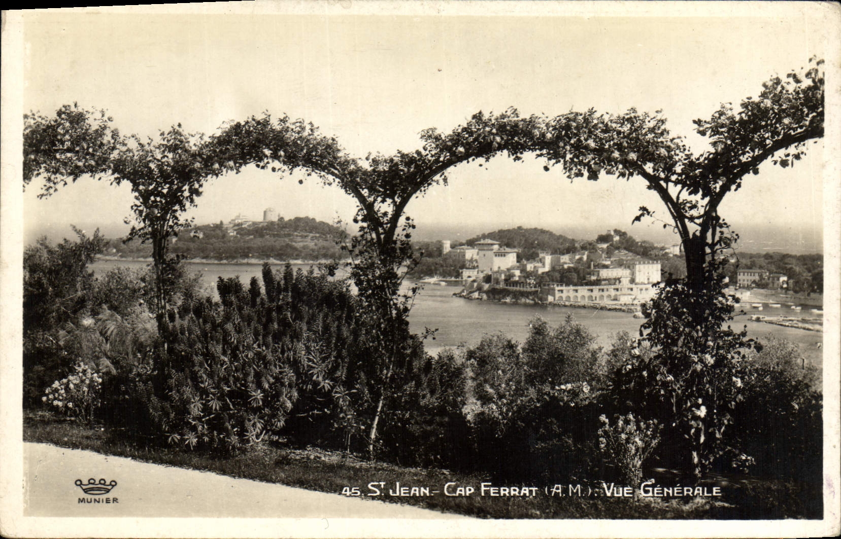 Opinión del St Jean Ferrat de la POSTAL de la VENDIMIA