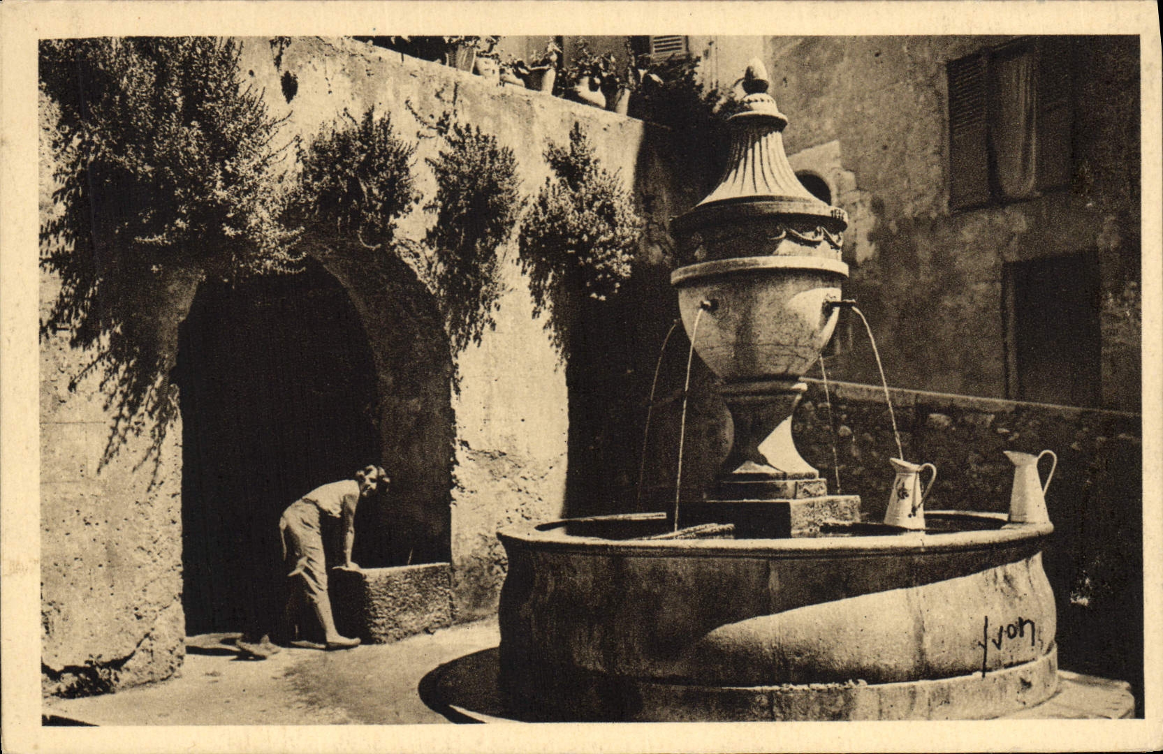 CPA Saint Paul la vieille fontaine