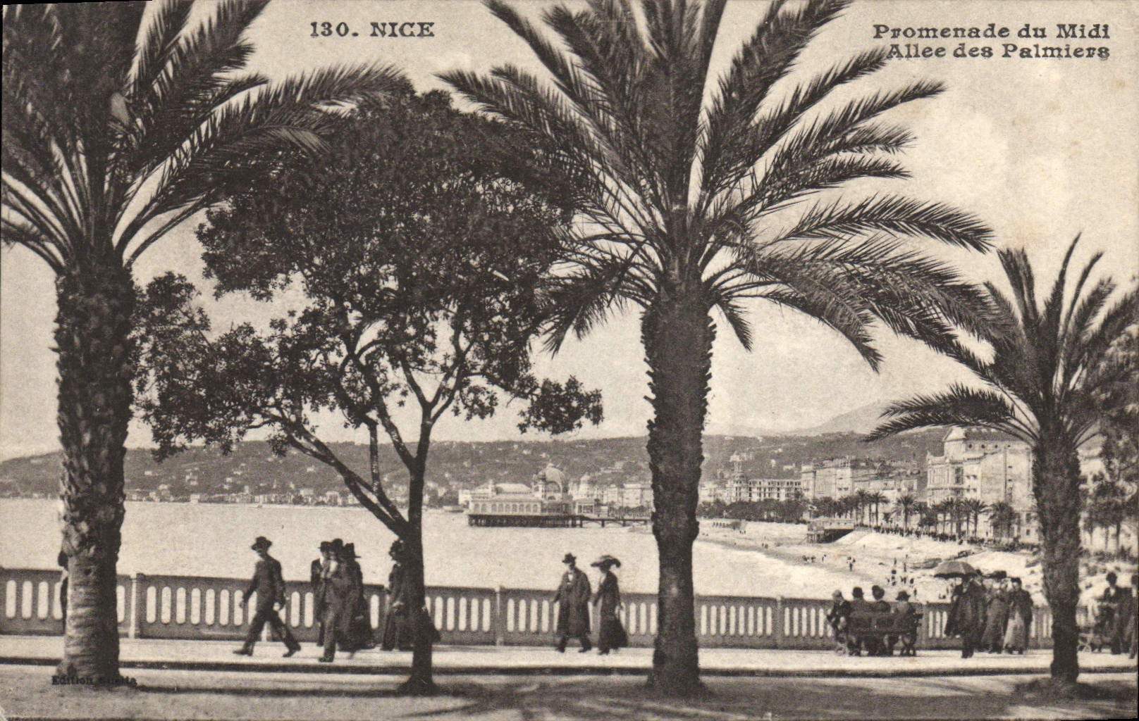 CPA Nice Promenade du Midi Allee des Palmiers