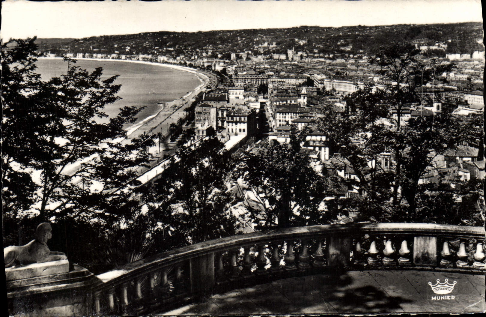 POSTAL MODERNA Niza visión tomada de la terraza del castillo