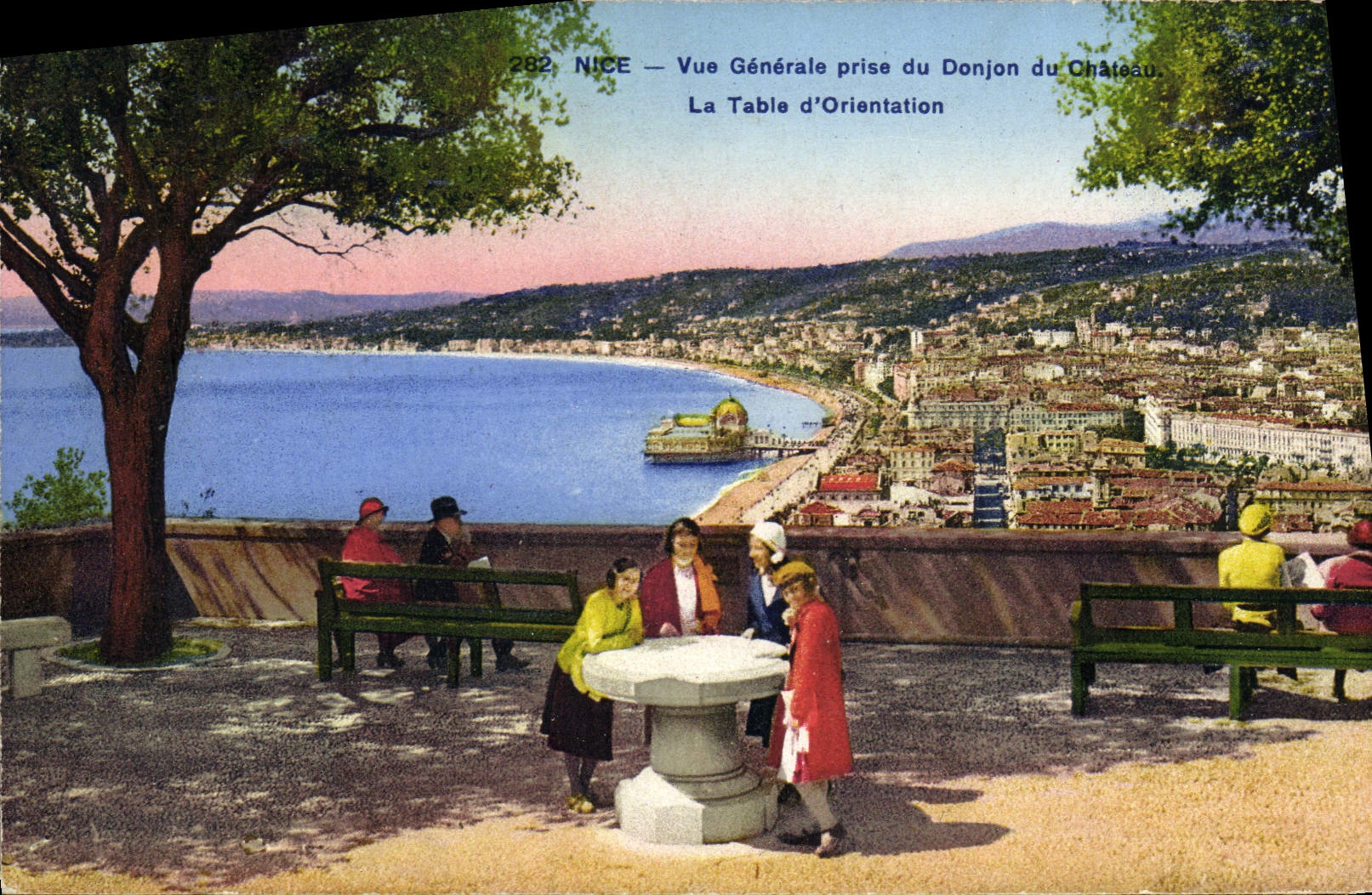 CPA Nice Vue Generale Prise du Donjon du Chateau La table d'orientation
