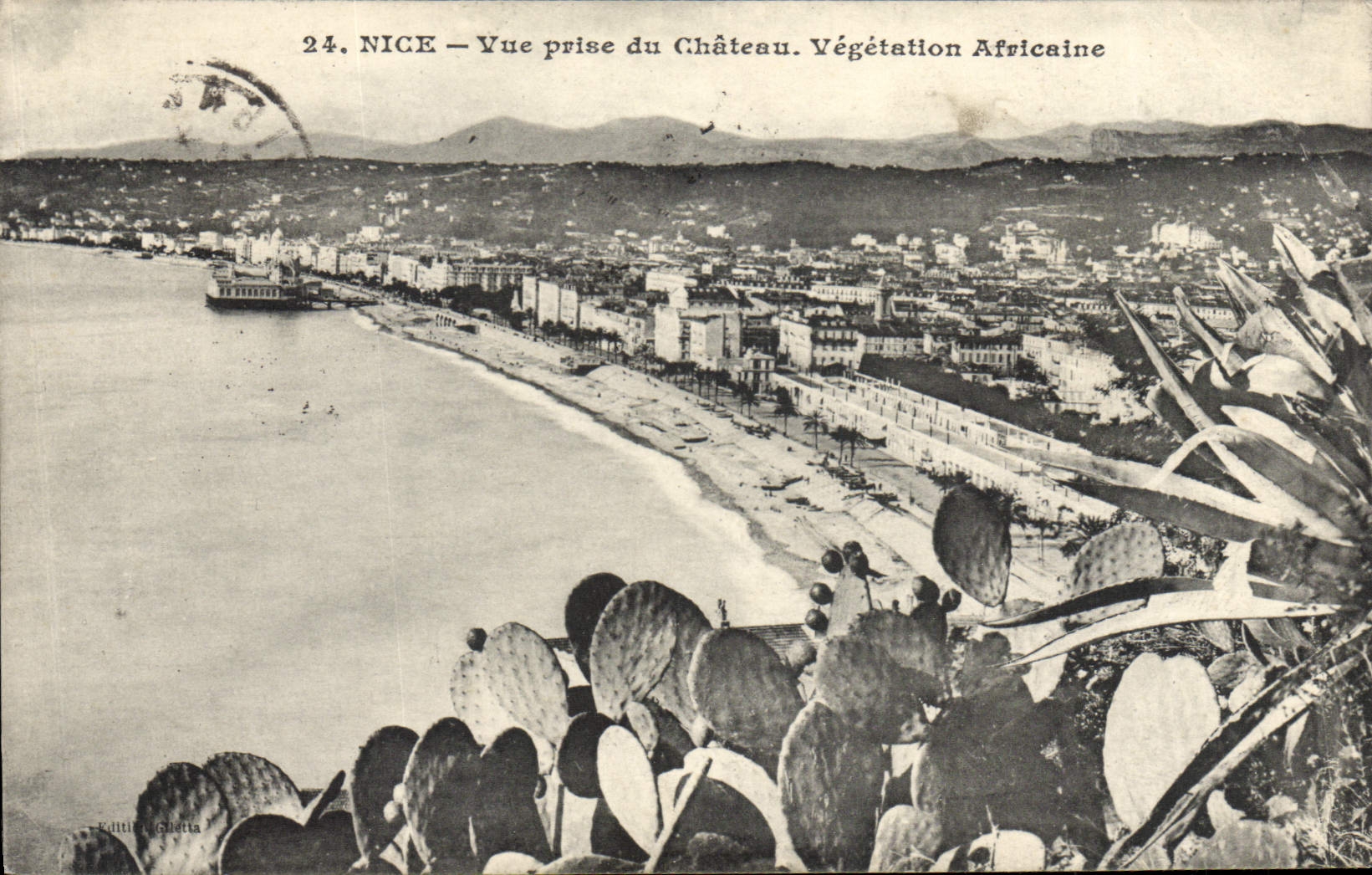 Niza africana de la POSTAL de la VENDIMIA vista del castillo de Vegetaion