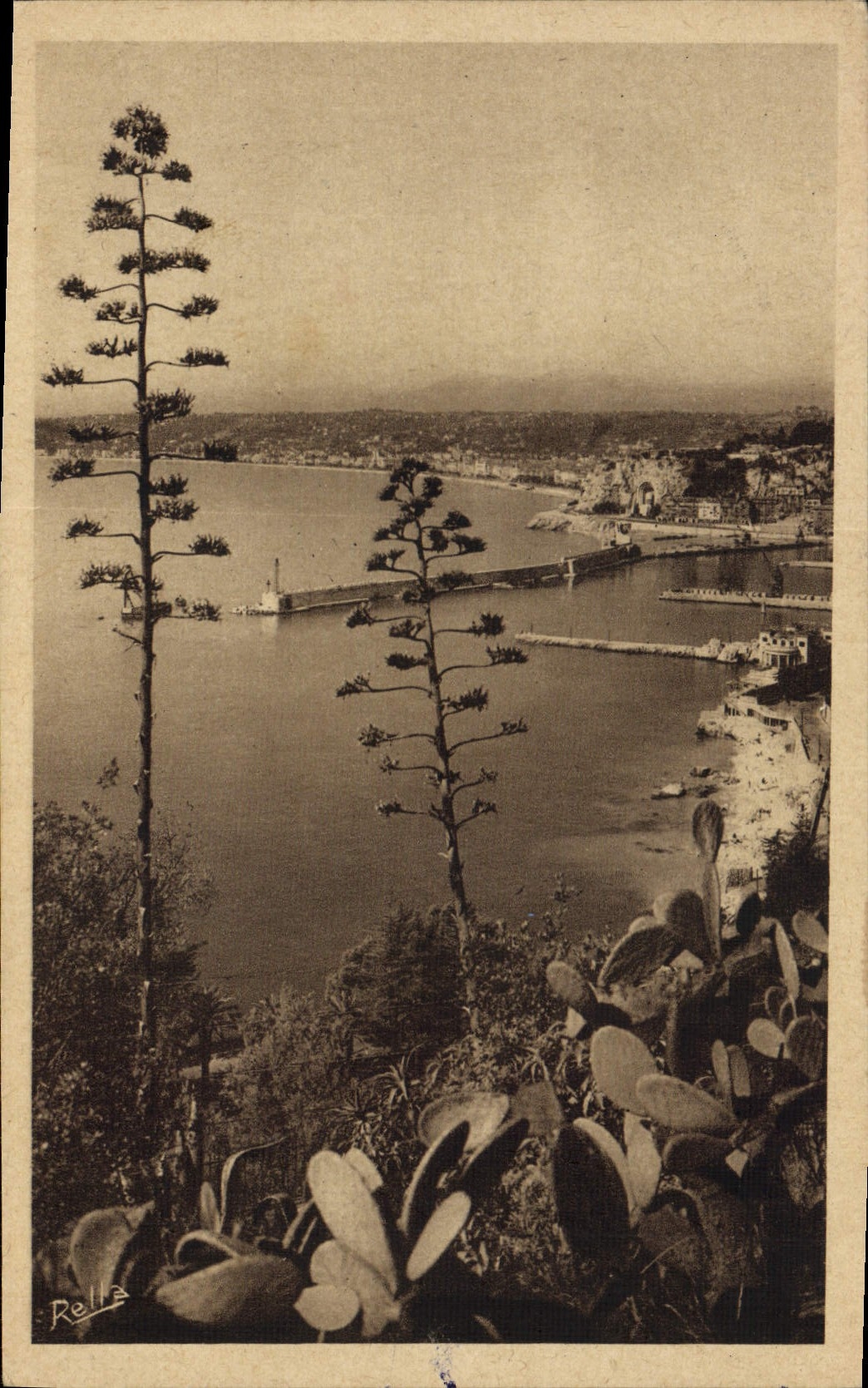 POSTAL de la VENDIMIA Niza vista del montaje del boro