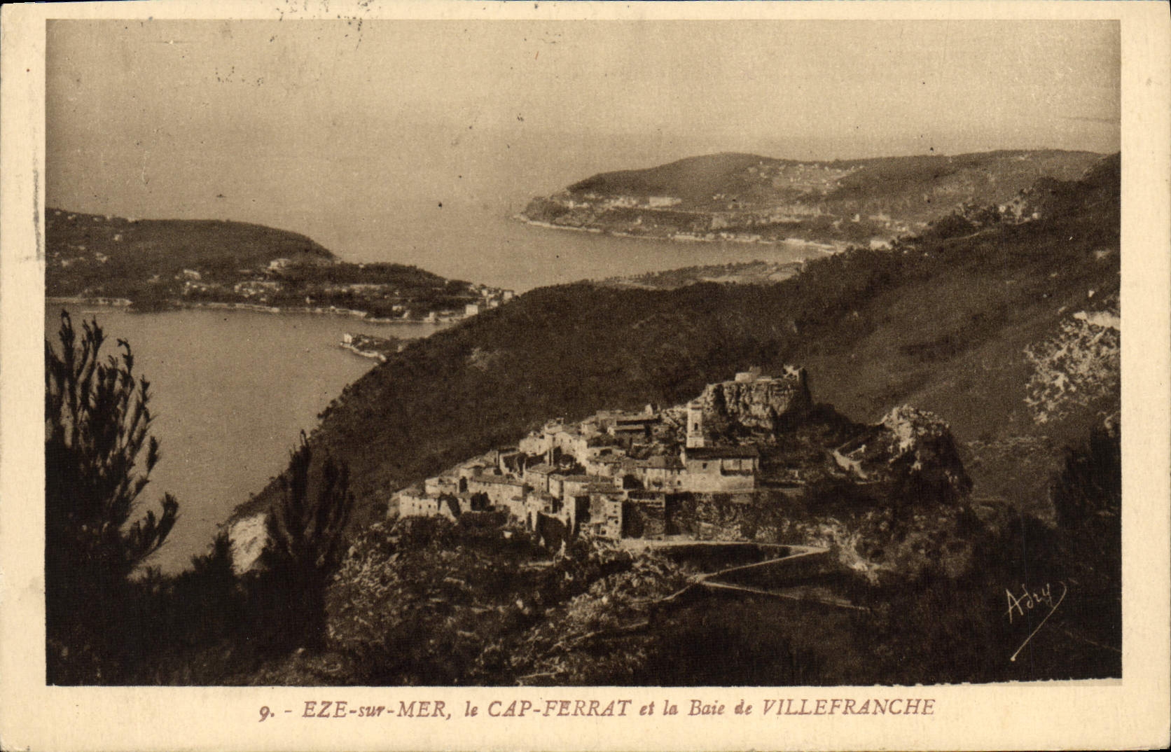 CPA Eze Sur Mer le Cap Ferrat et la Baie de Villefranche