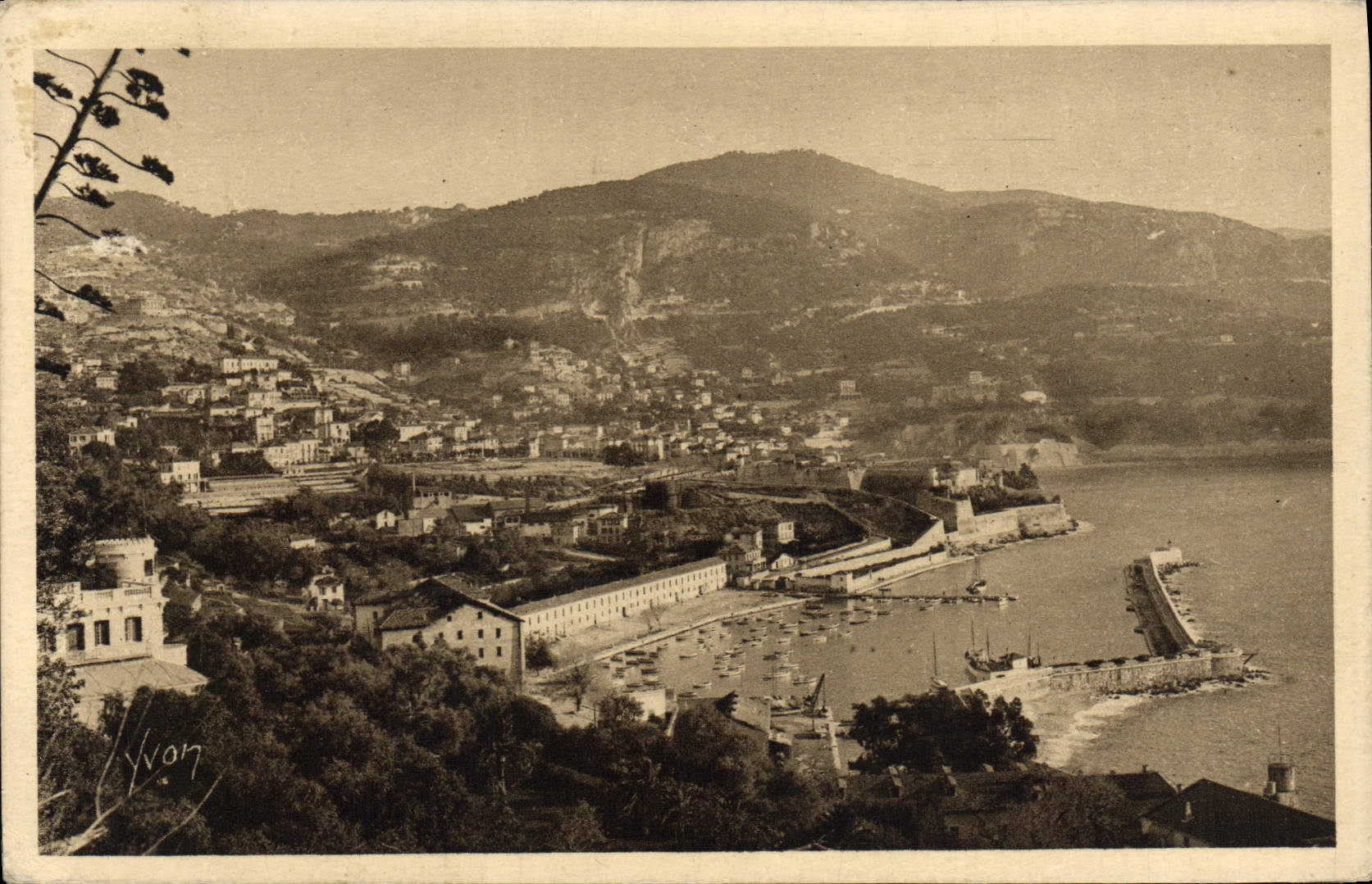VINTAGE POSTCARD Soft France Dimensions Villefranche Azure