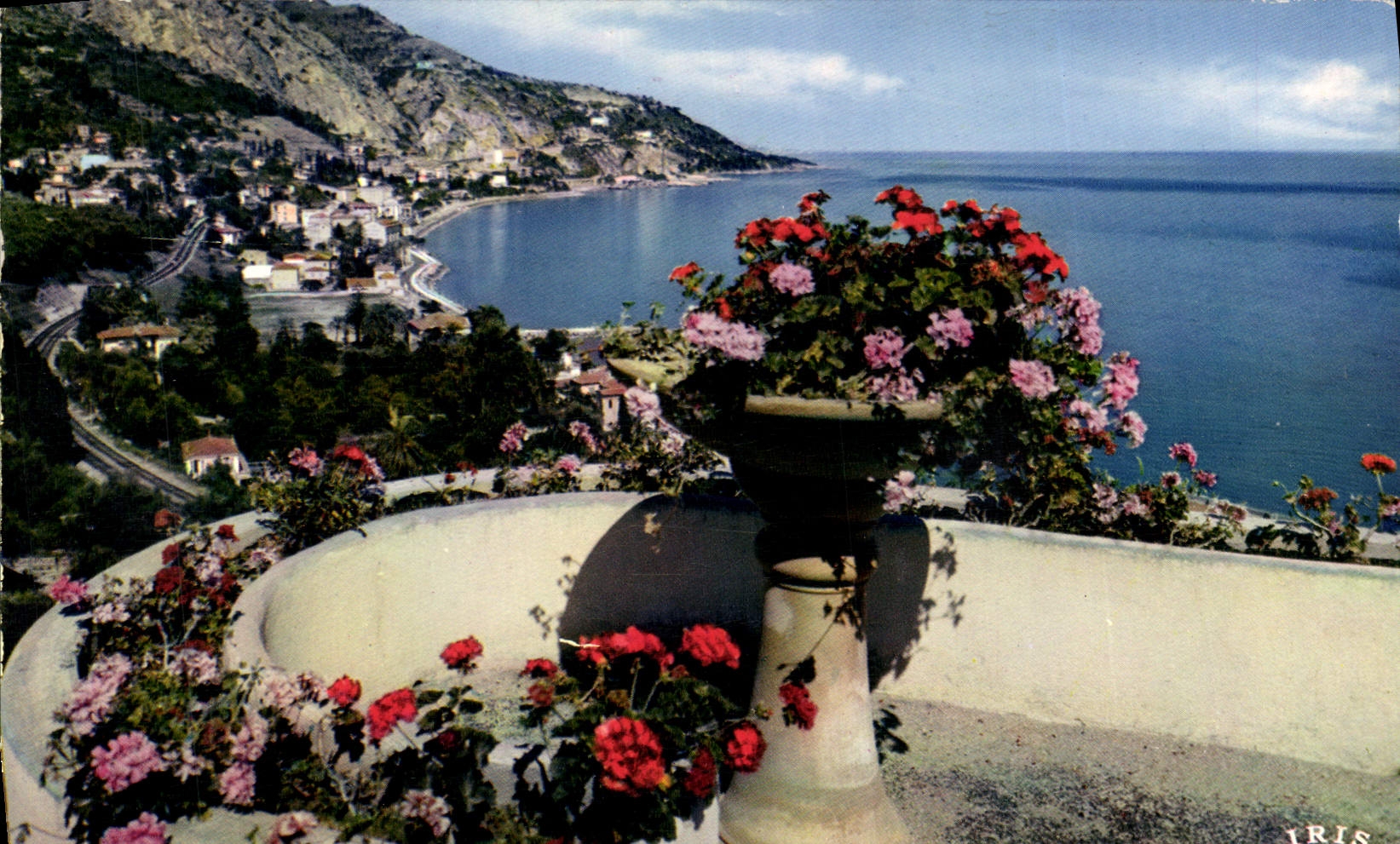 CPA La Cote D'Azur French Riviera Vue sur la frontiere Franco italienne