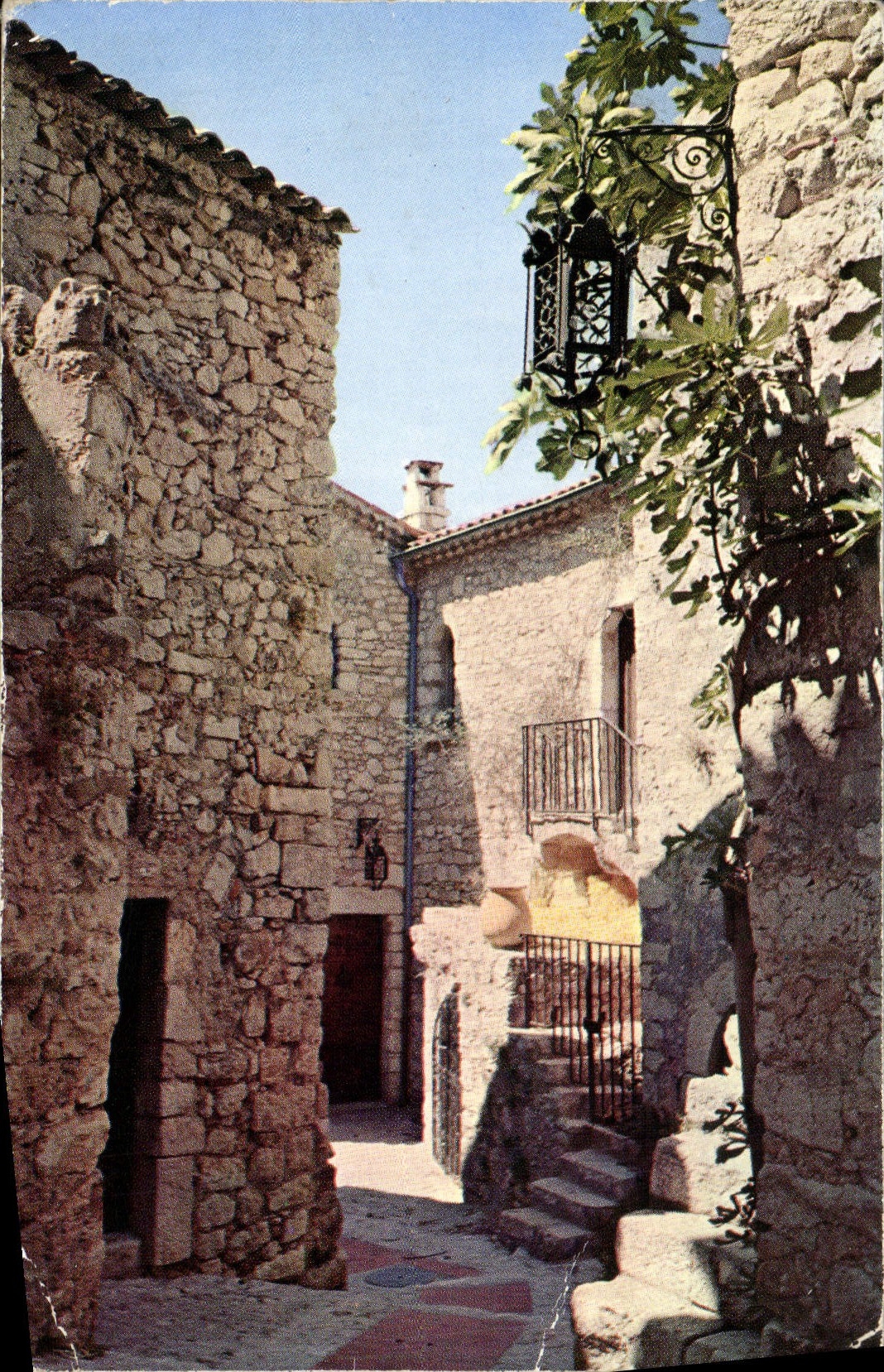 POSTAL MODERNA Eze en el mar