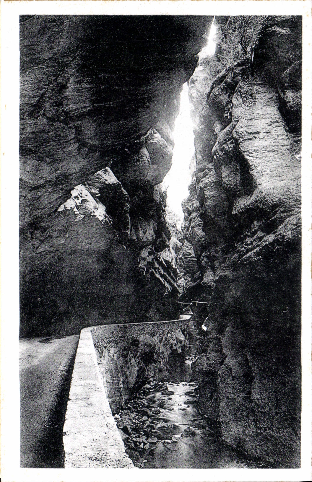 CPA Beuil Les Celebres Gorges Du Cians Grandes clues