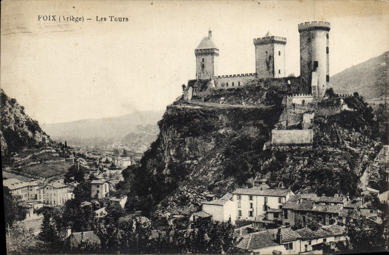 CPA Foix Les Tours