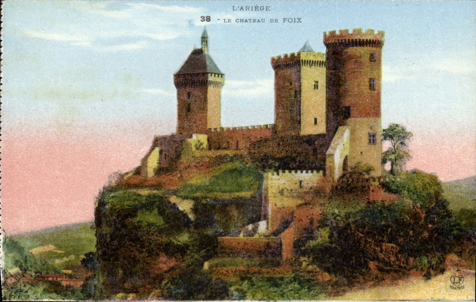 VINTAGE POSTCARD Foix Ariège the Castle