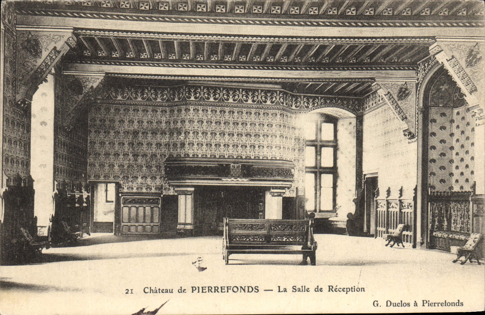VINTAGE POSTCARD Castle De Pierrefonds the Room Of Reception