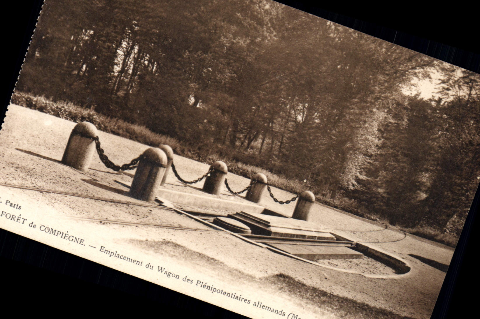 Sitio de Compiegne de la POSTAL de la VENDIMIA del coche de Militaria alemán plenipotenciario
