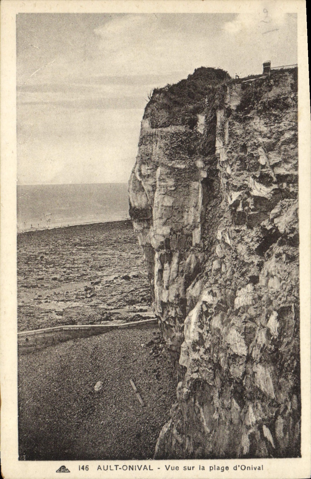 CPA Ault Onival Vue Sur La Plage