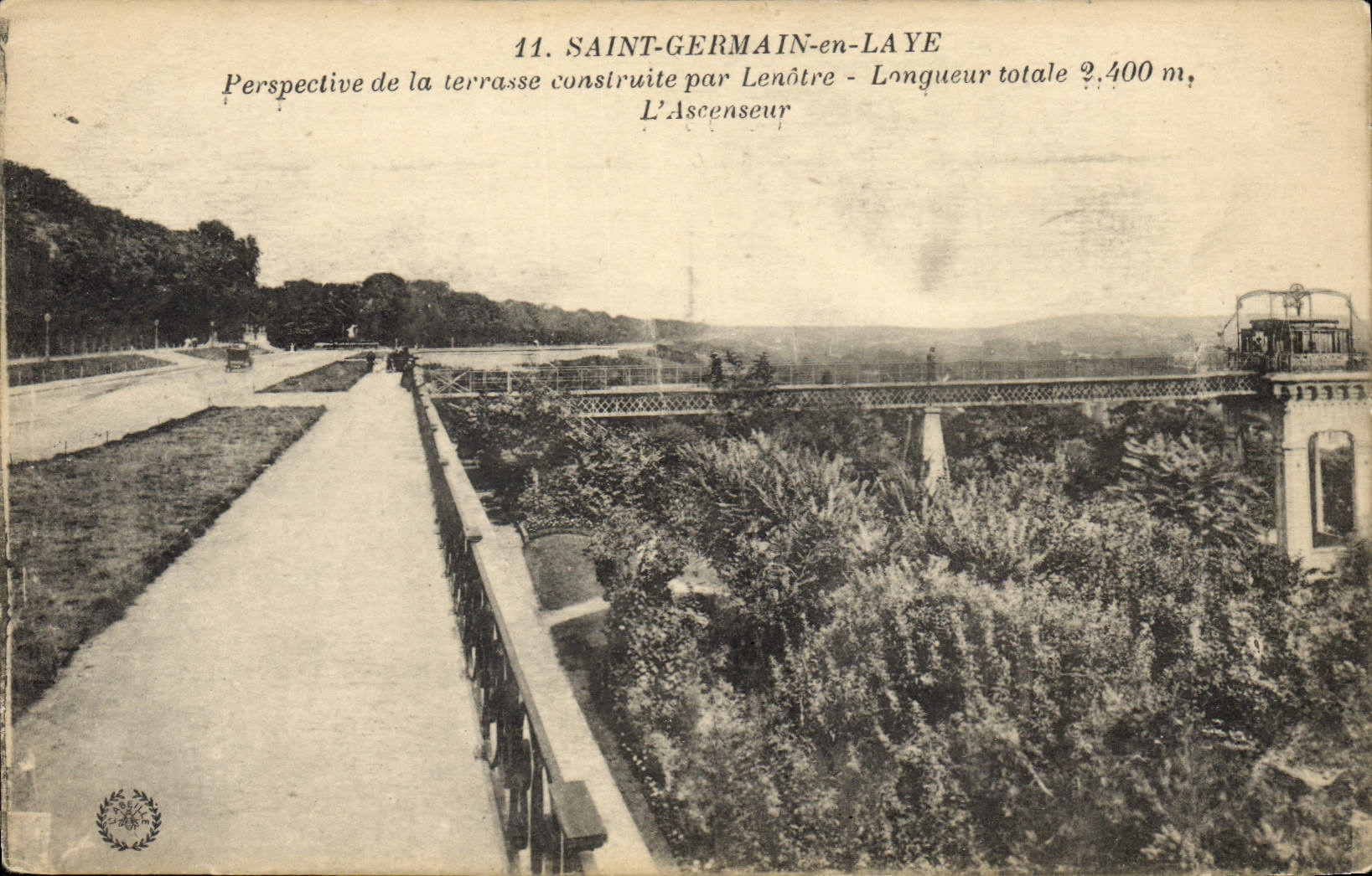 CPA St Germain En Laye Perspective de la terrasse construite par Lenotre L'ascenseur