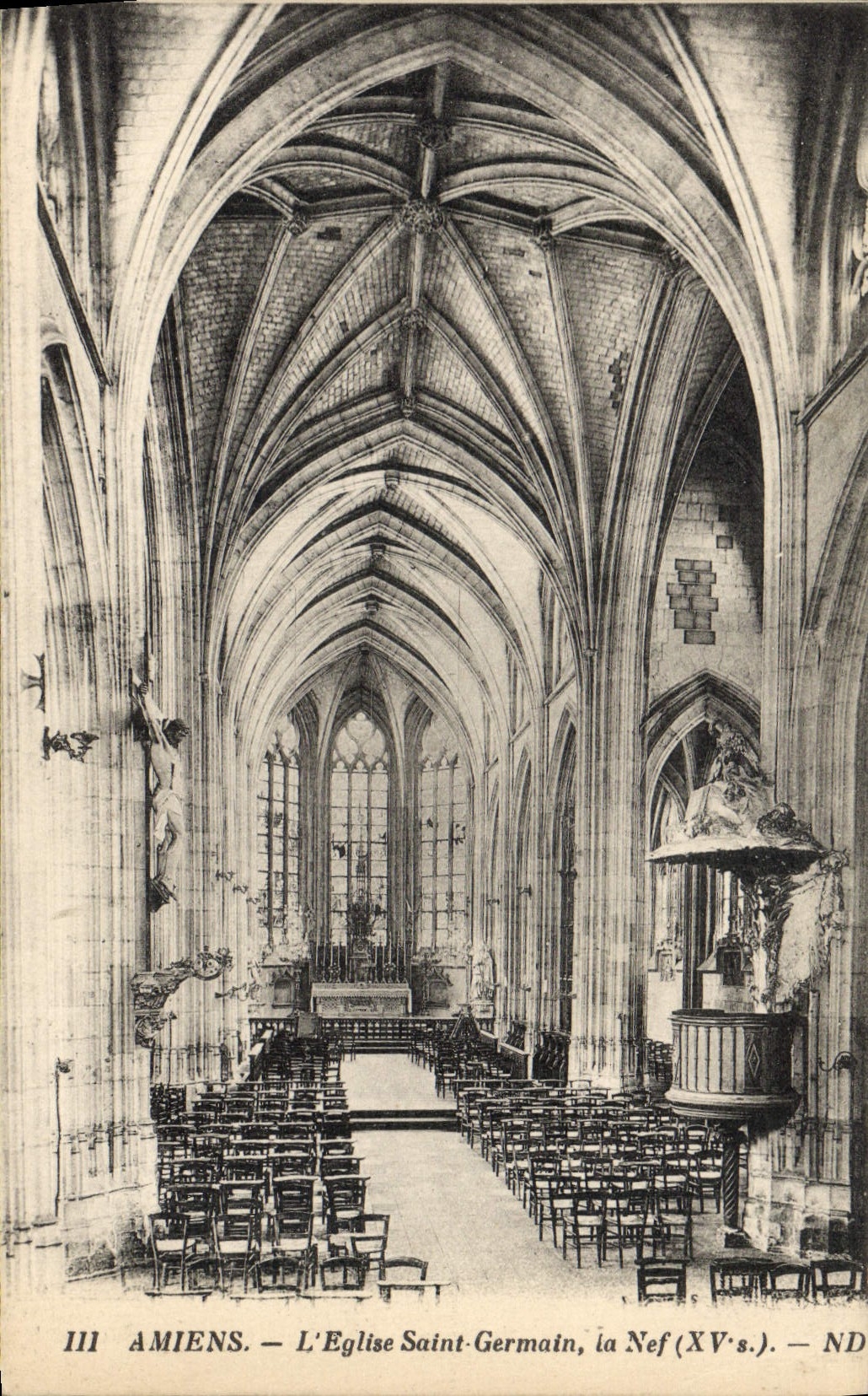 VINTAGE POSTCARD Amiens the Church Saint Germain the nave