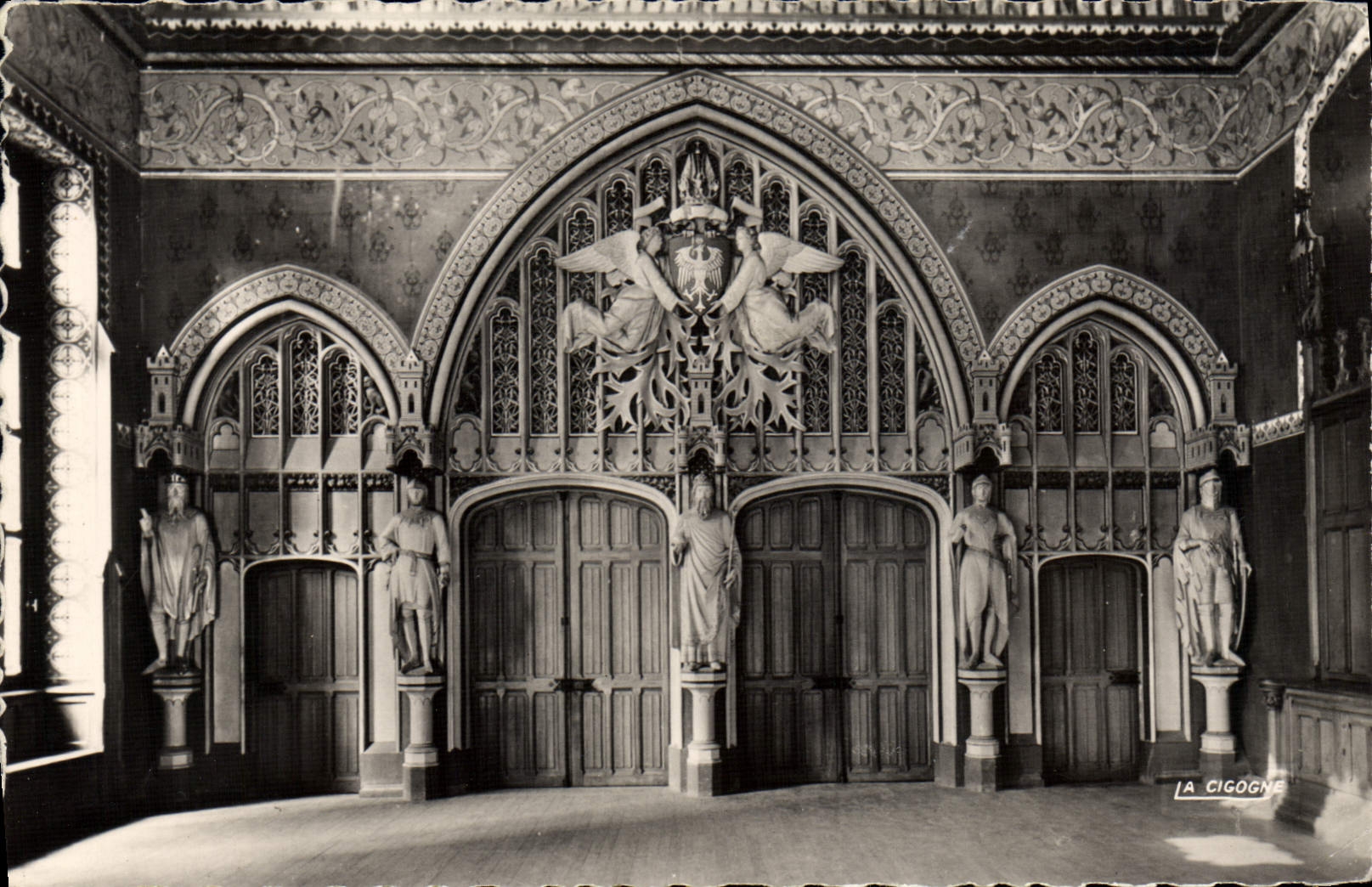 MODERN CARD Pierrefonds the 5 Valiant knights Room of the 9 Preuses