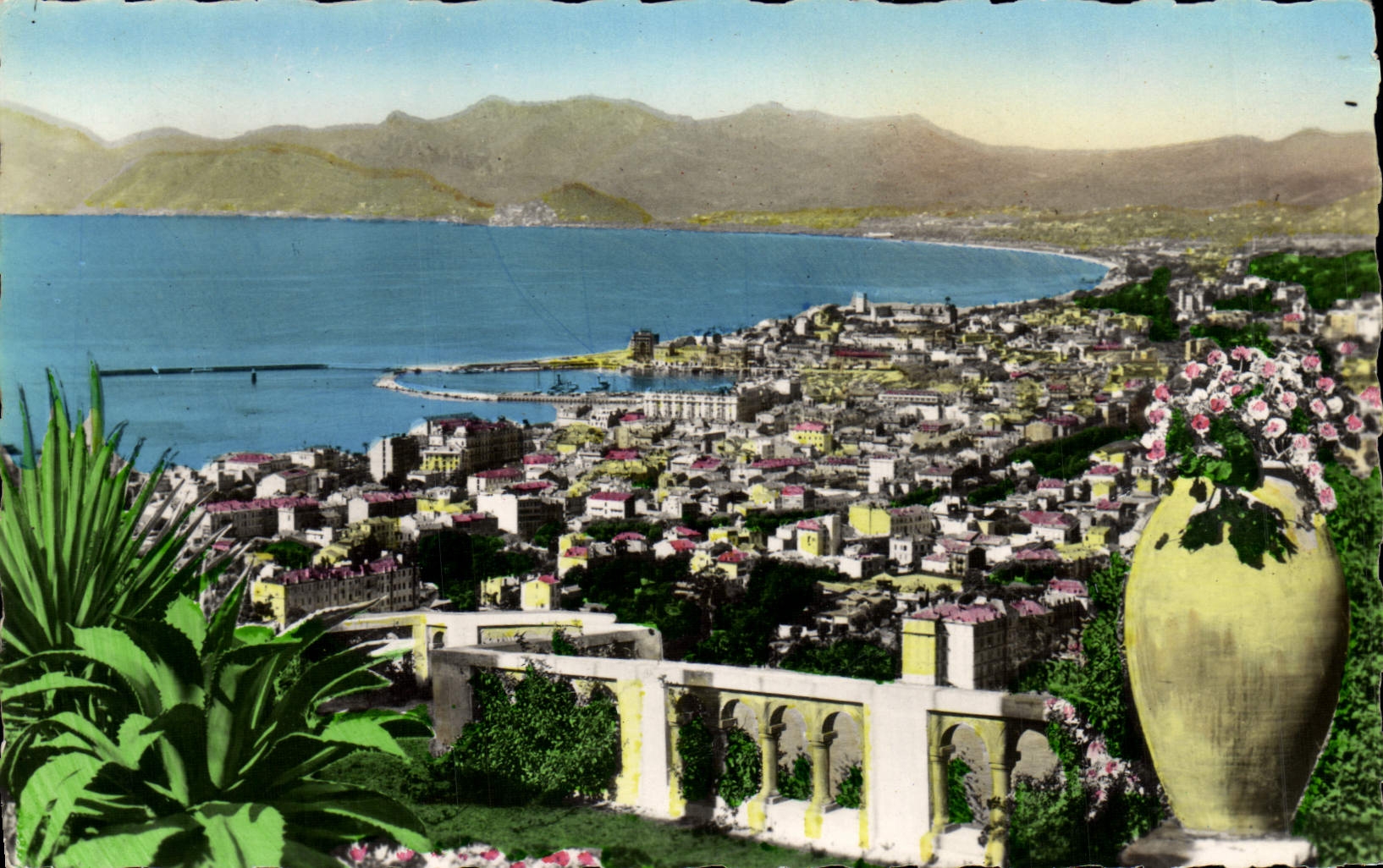 CPM Cannes Vue Prise De Super CAnnes