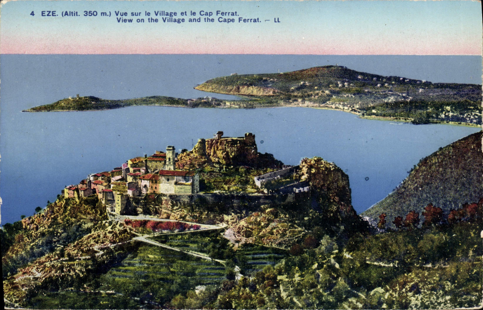 CPA Eze Vue Sur Le Village Et Le Cap Ferrat