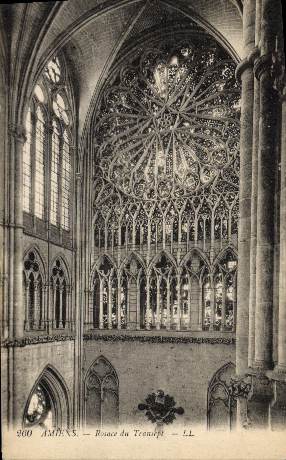 VINTAGE POSTCARD Amiens Rosette Of the Transept