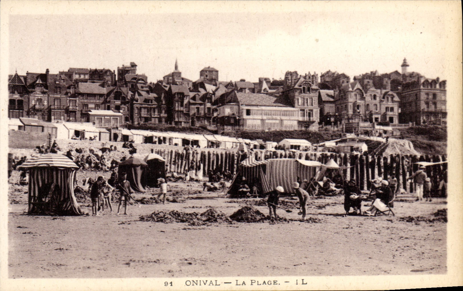 VINTAGE POSTCARD Onival the Beach