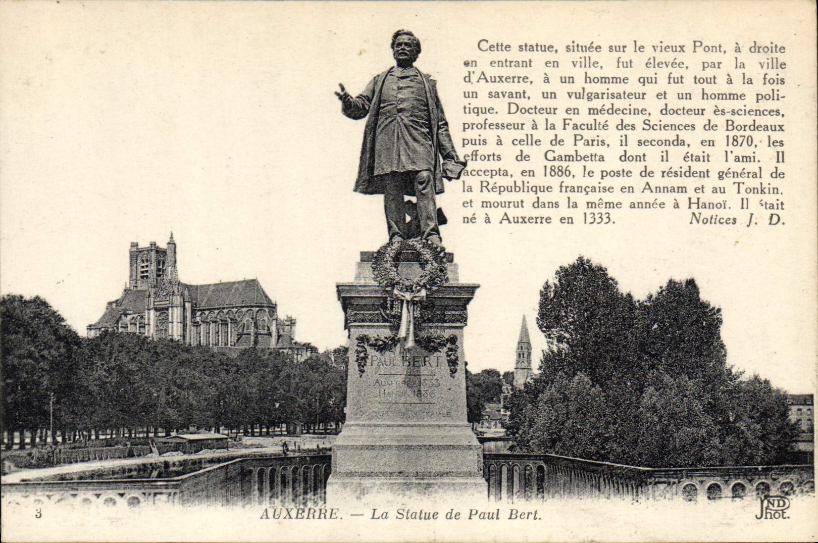 VINTAGE POSTCARD Auxerre the Statue of Paul Bert