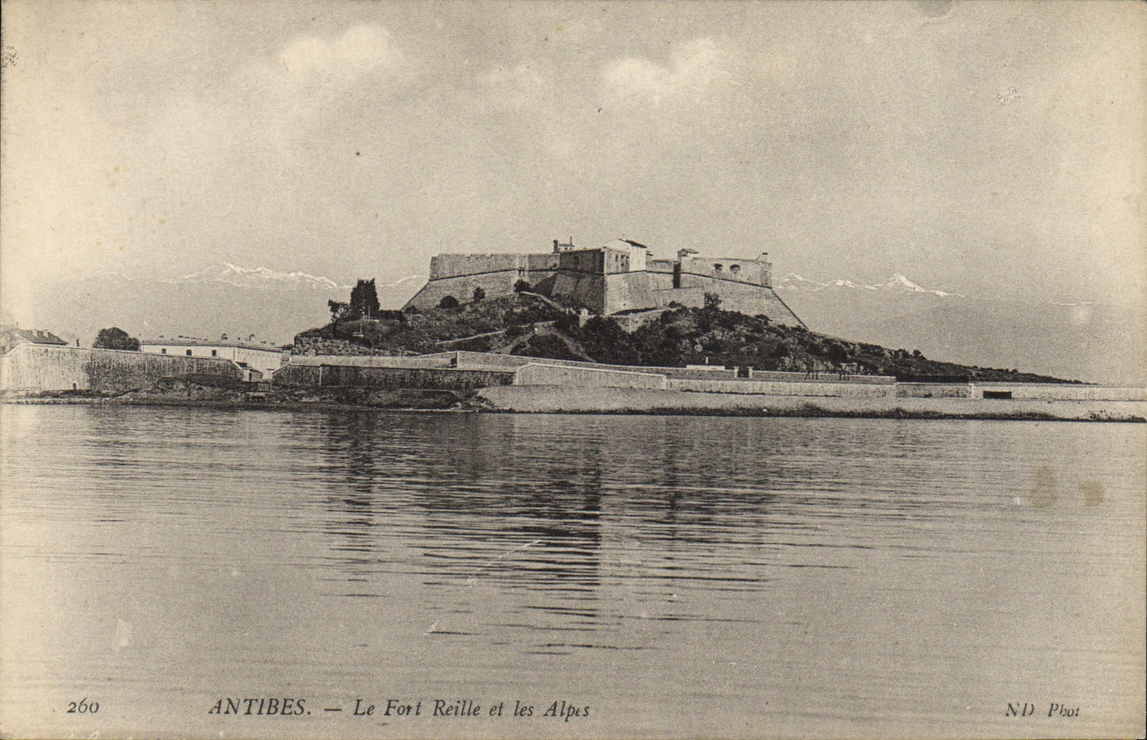 CPA Antibes Le Fort Reille et les Alpes