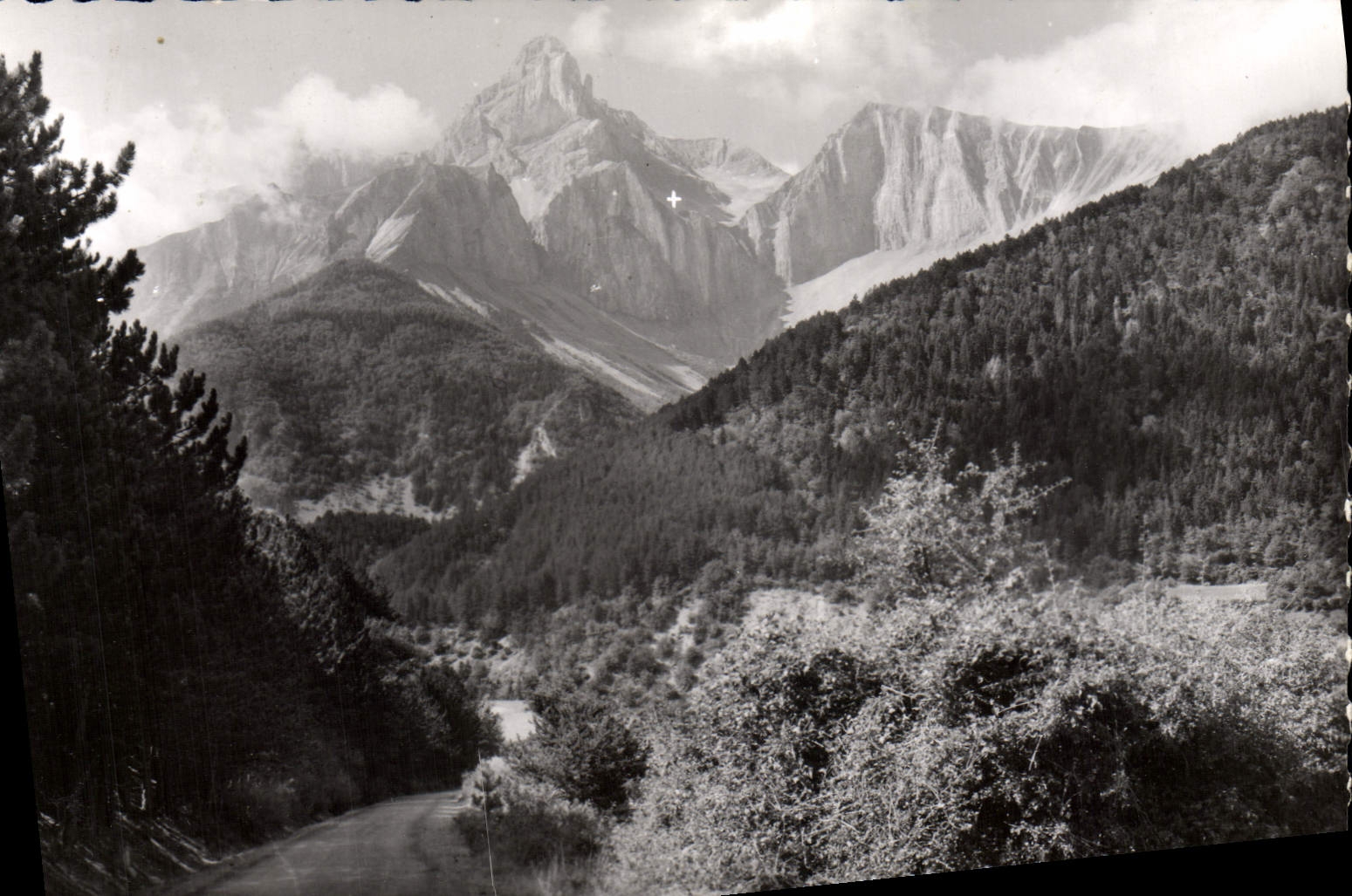 MODERN CARD Body Obiou