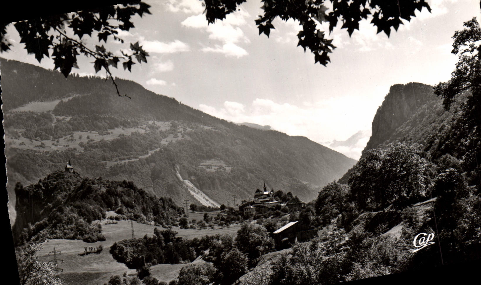 CPM Environs de Moutiers Vue generale sur Saint Marcel