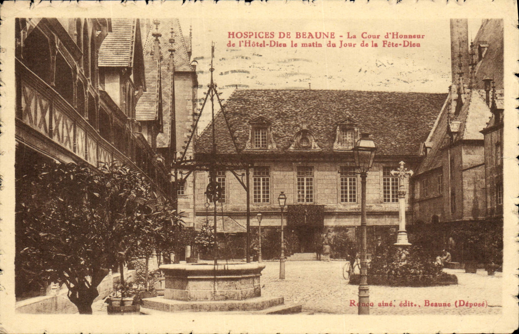 VINTAGE POSTCARD Old people's homes Of Beaune Main courtyard of the Hotel God the amtin of the feastday God
