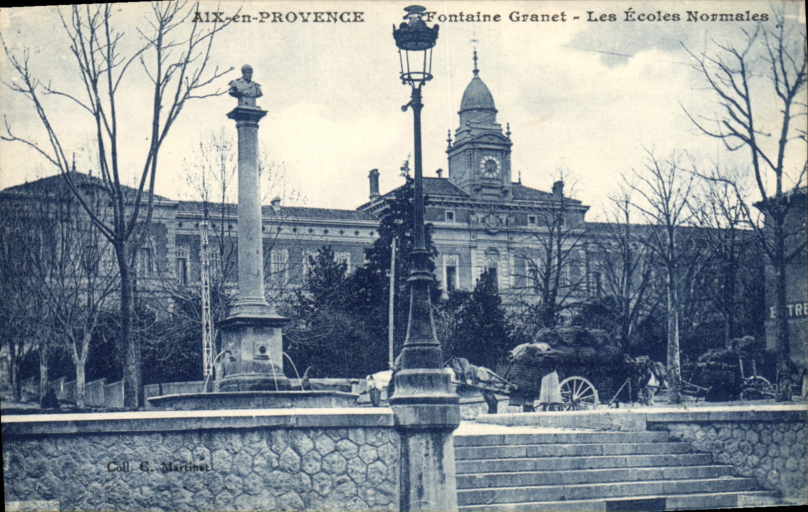 CPA Aix en Provence Fontaine Granet Les Ecoles Normales Attelage Cheval