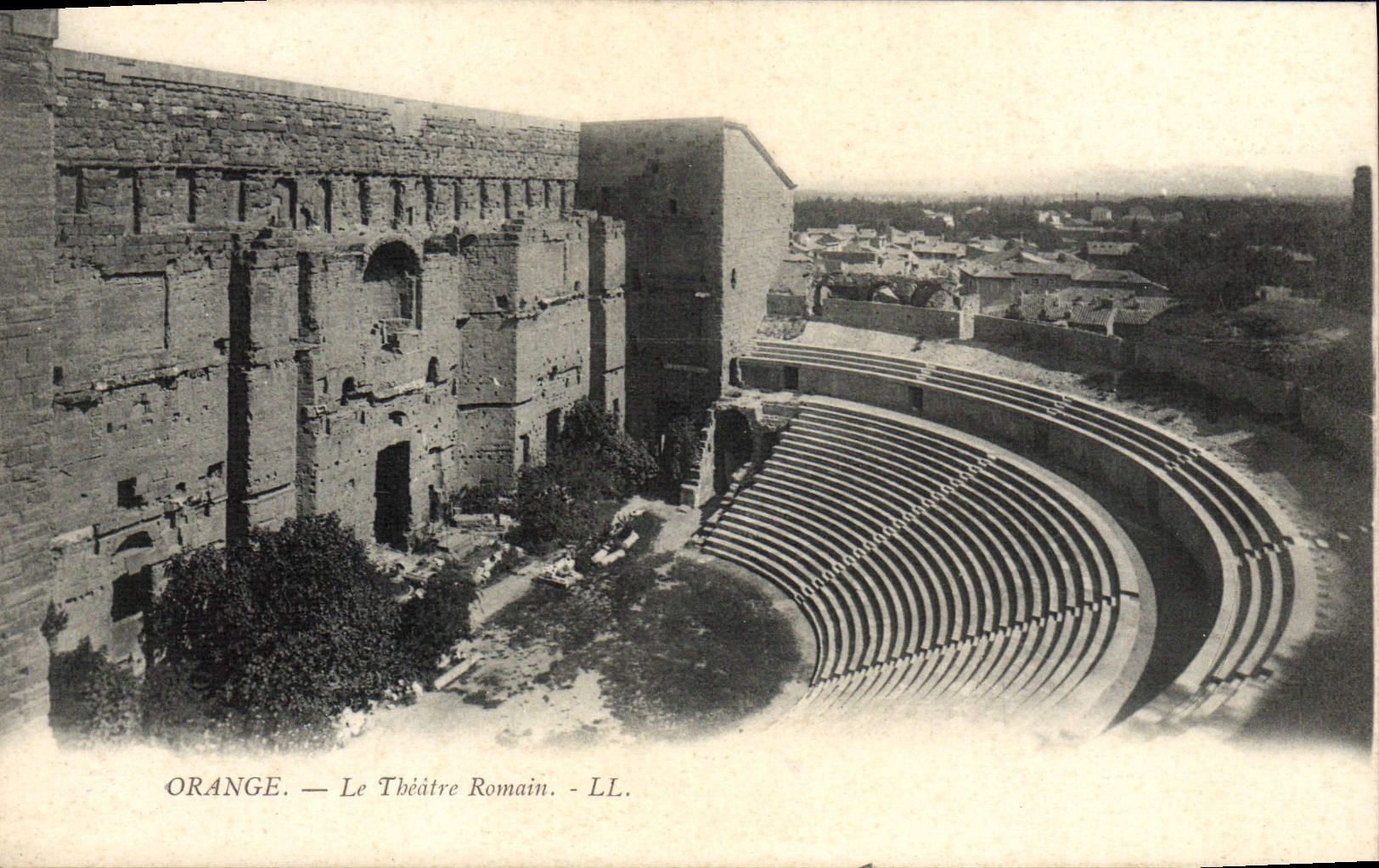 CPA Orange Le Theatre Romain