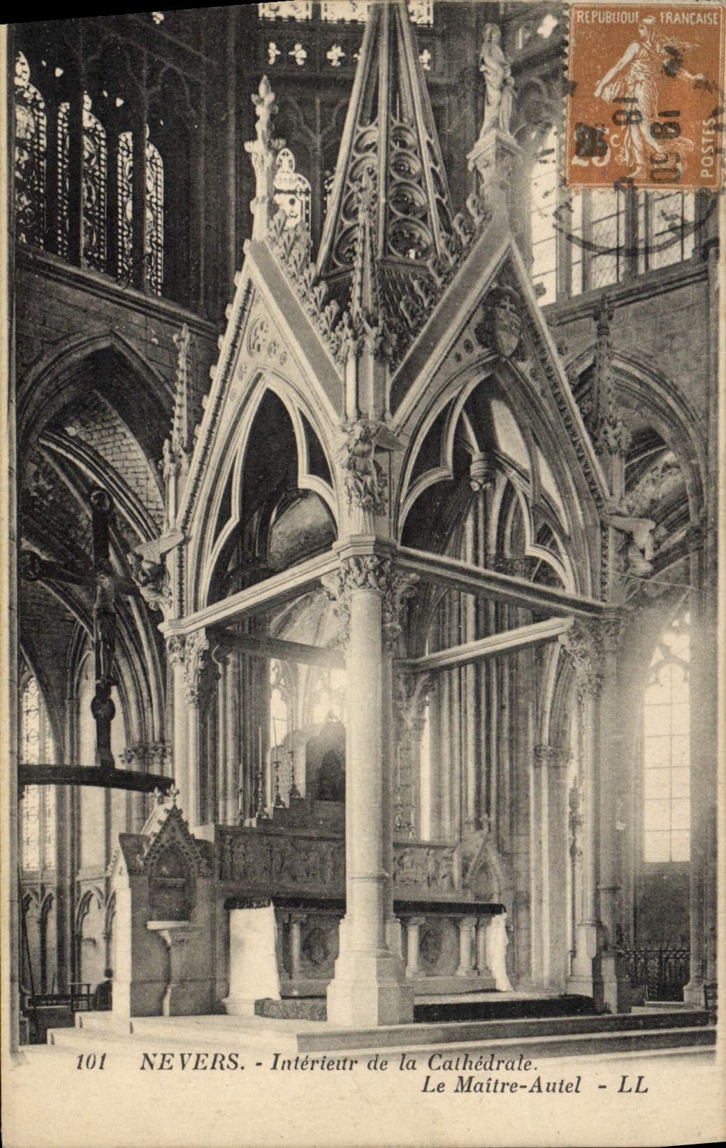 POSTAL Nevers interior de la VENDIMIA de la catedral el puente principal del horno