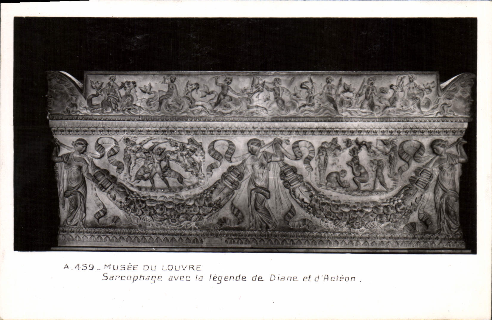 VINTAGE POSTCARD Museum Of Louvre Sarcophagus with the Legend Of Diane And D' Acteon
