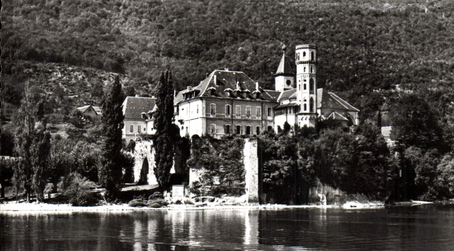 MODERN CARD Lake Of Le Bourget Abbey D' Hautecombe