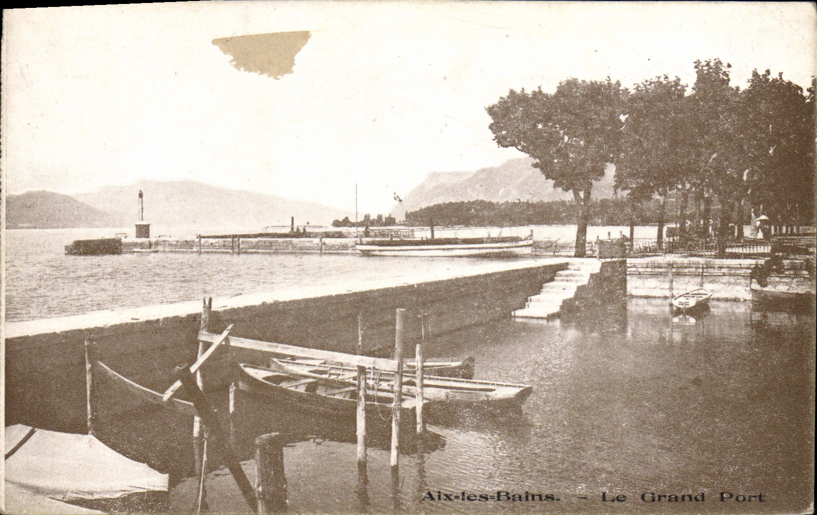 VINTAGE POSTCARD Aix Les Bains the Large Port