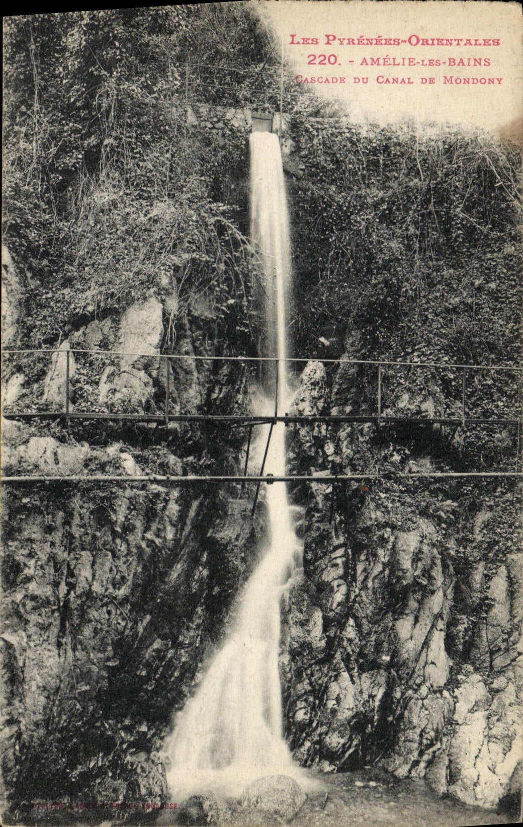 VINTAGE POSTCARD Amelie Les Bains Cancade Of the Canal De Moudony