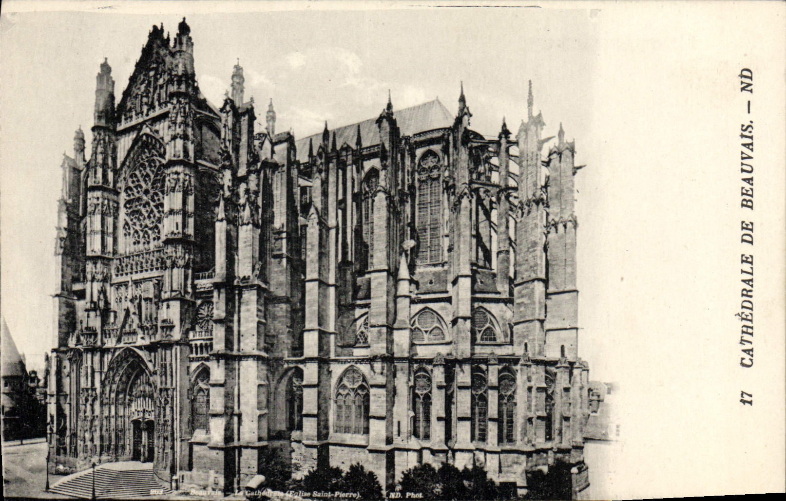 CPA Cathedrale De Beauvais