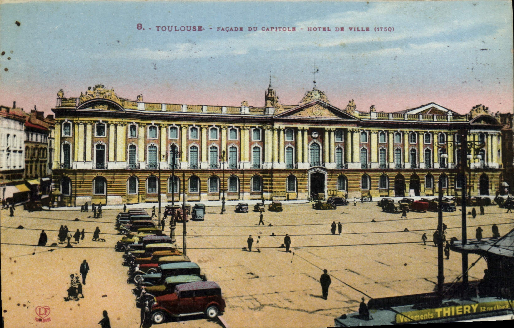 VINTAGE POSTCARD Toulouse Frontage Of Capitole Town hall