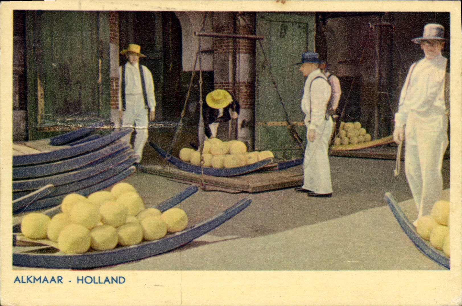 VINTAGE POSTCARD Alkmaar Holland Cheese