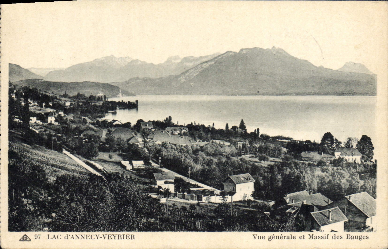 CPA Lac D'Annecy Veyrier Vue Generale Et Massif Des Bauges