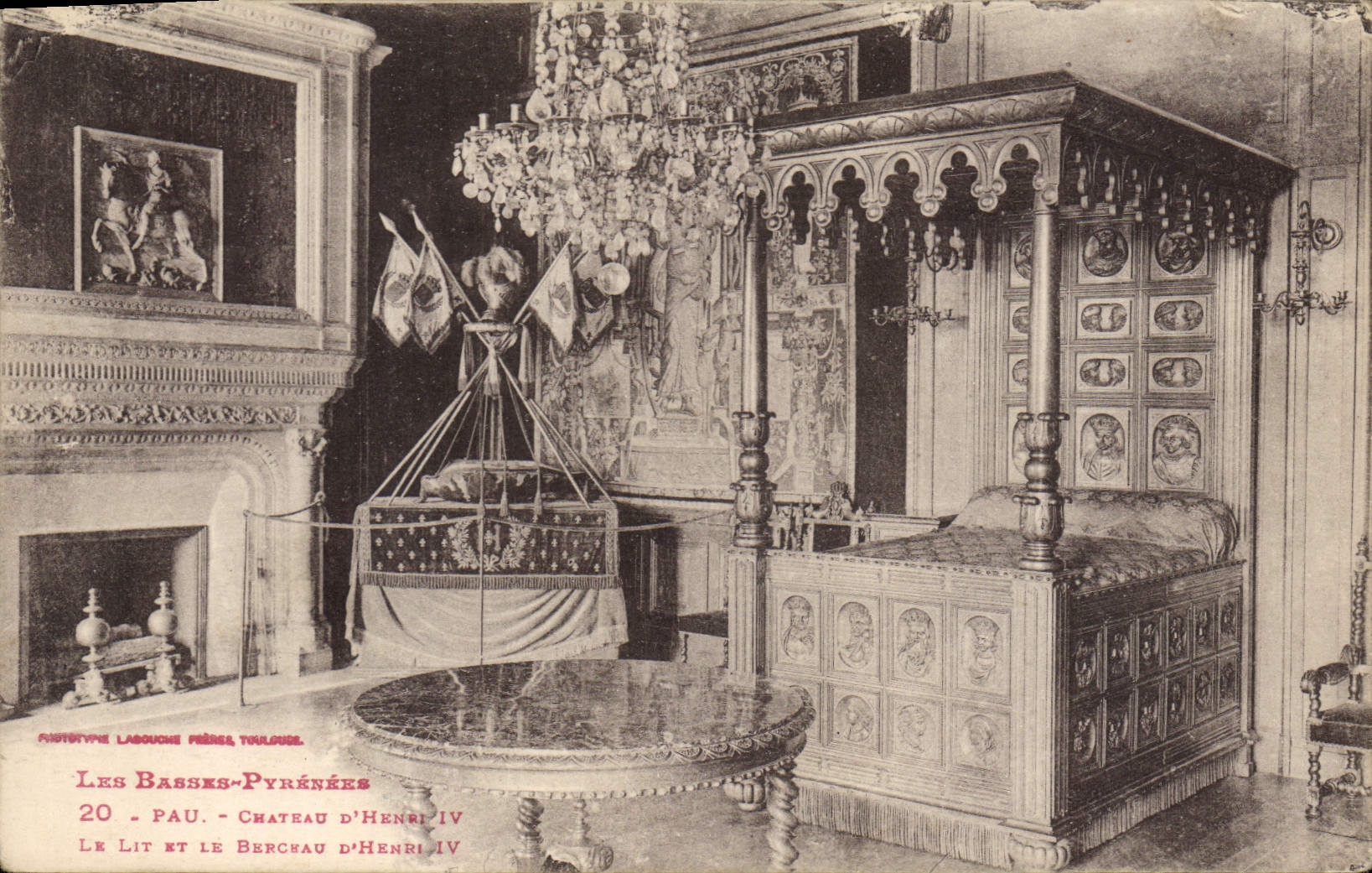 Castillo de Pau de la POSTAL de la VENDIMIA de la cama de Enrique IV y la horquilla de Enrique IV