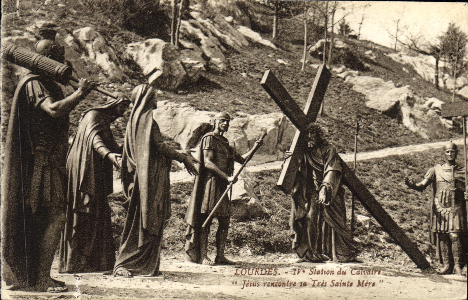 Estación pesada de la POSTAL de la VENDIMIA del martirio