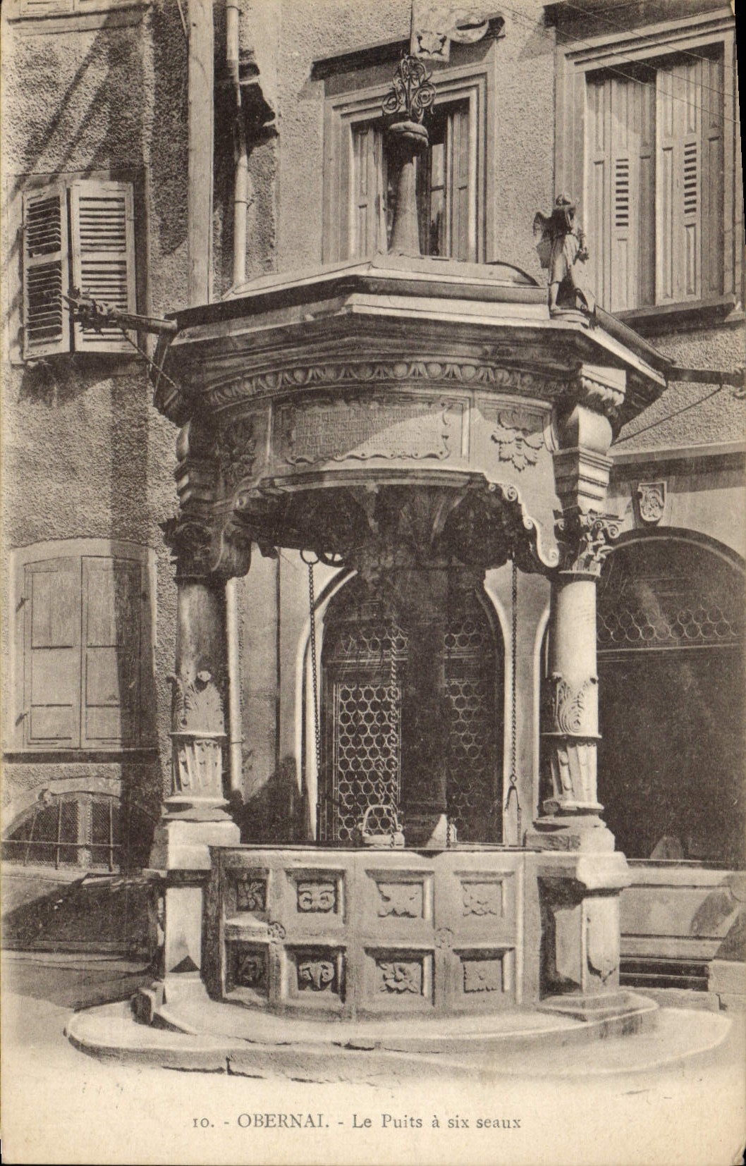 VINTAGE POSTCARD Obernai the Well has Six Buckets