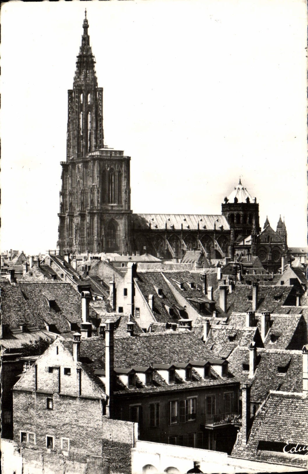 POSTAL MODERNA Estrasburgo la catedral