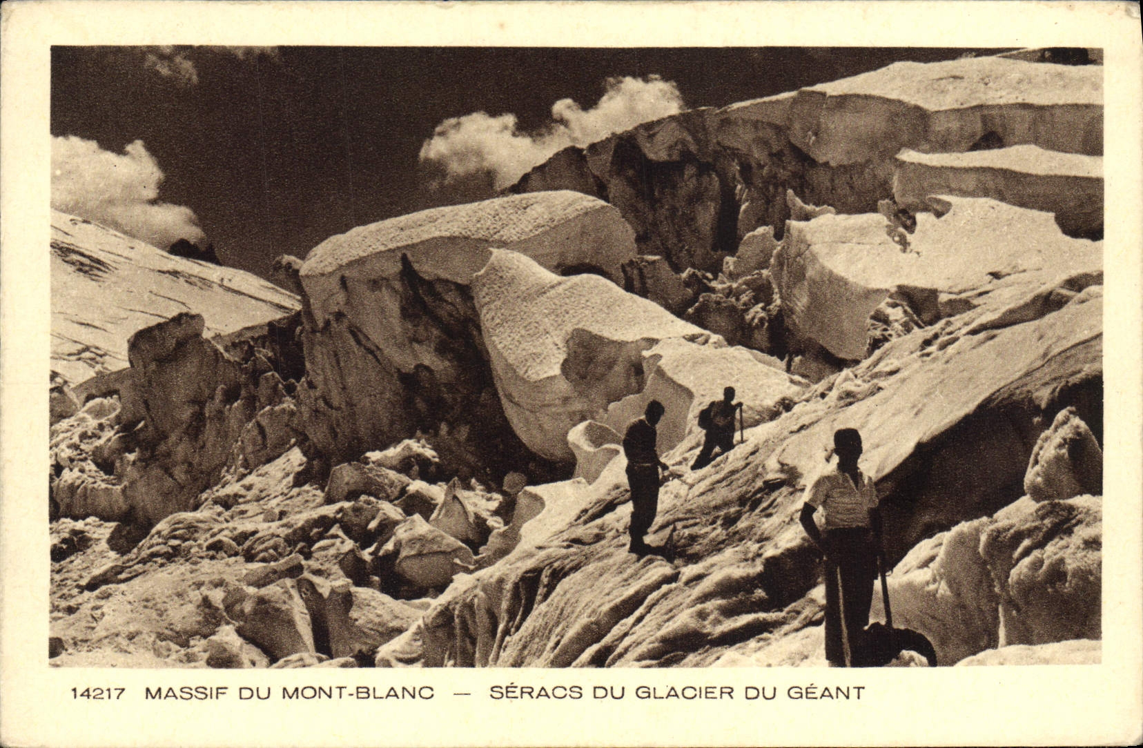 VINTAGE POSTCARD Massive Of Mont Blanc Seracs Of the Glacier Of the Giant
